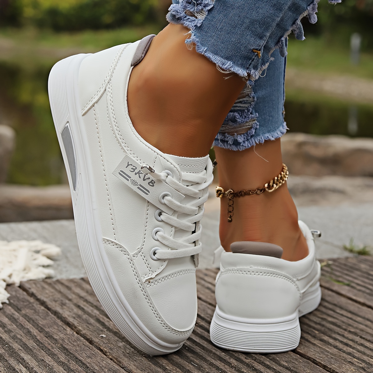 sneaker-damen-weiss-695xon.jpg